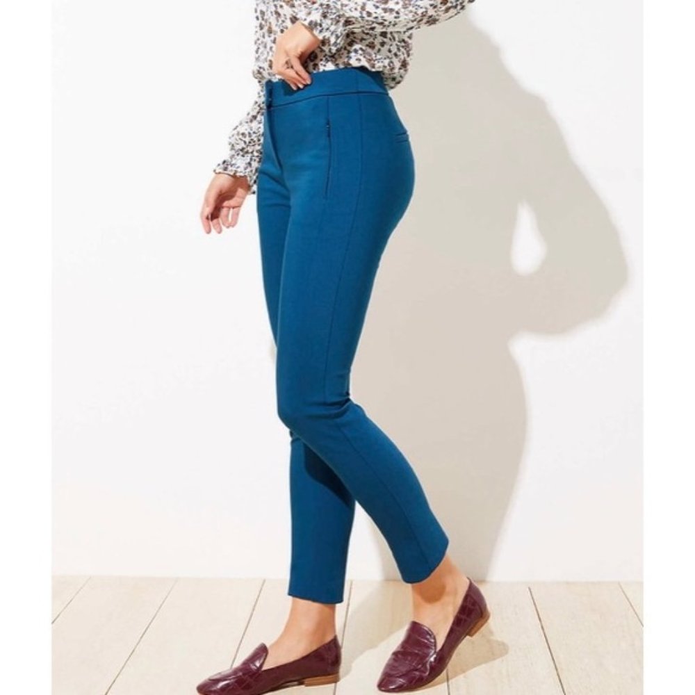 🌟BNWT LOFT Skinny Ankle Pants in Curvy Fit🌟